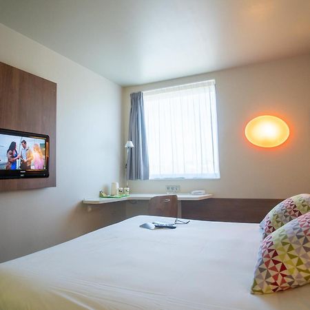 Campanile Carcassonne Est - La Cite Hotel Ngoại thất bức ảnh