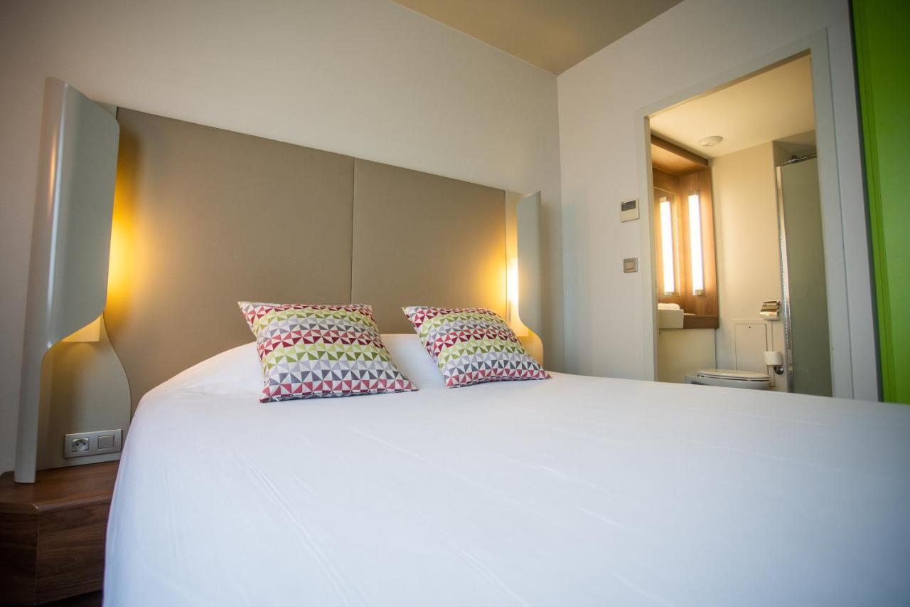Campanile Carcassonne Est - La Cite Hotel Ngoại thất bức ảnh