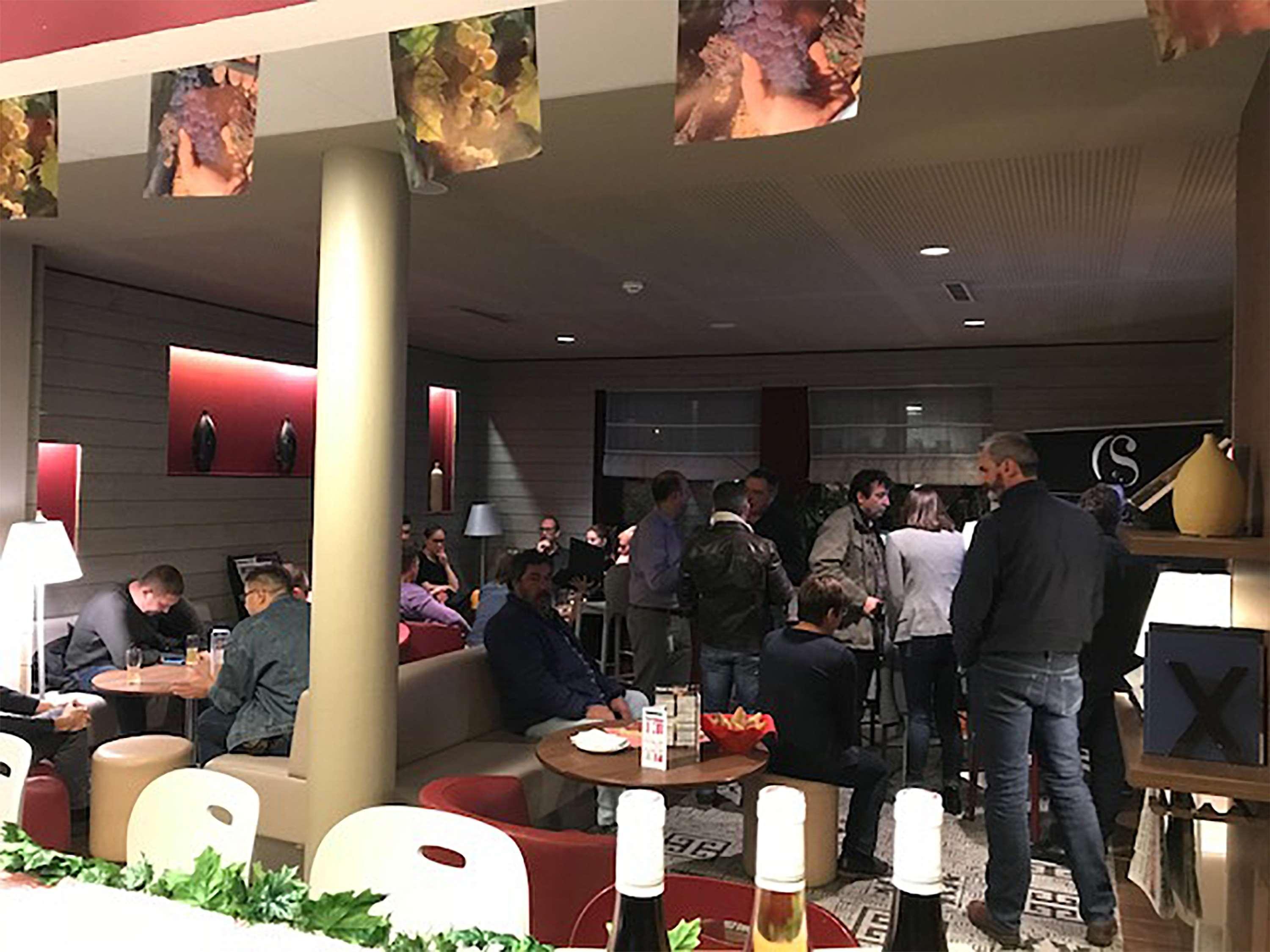 Campanile Carcassonne Est - La Cite Hotel Ngoại thất bức ảnh