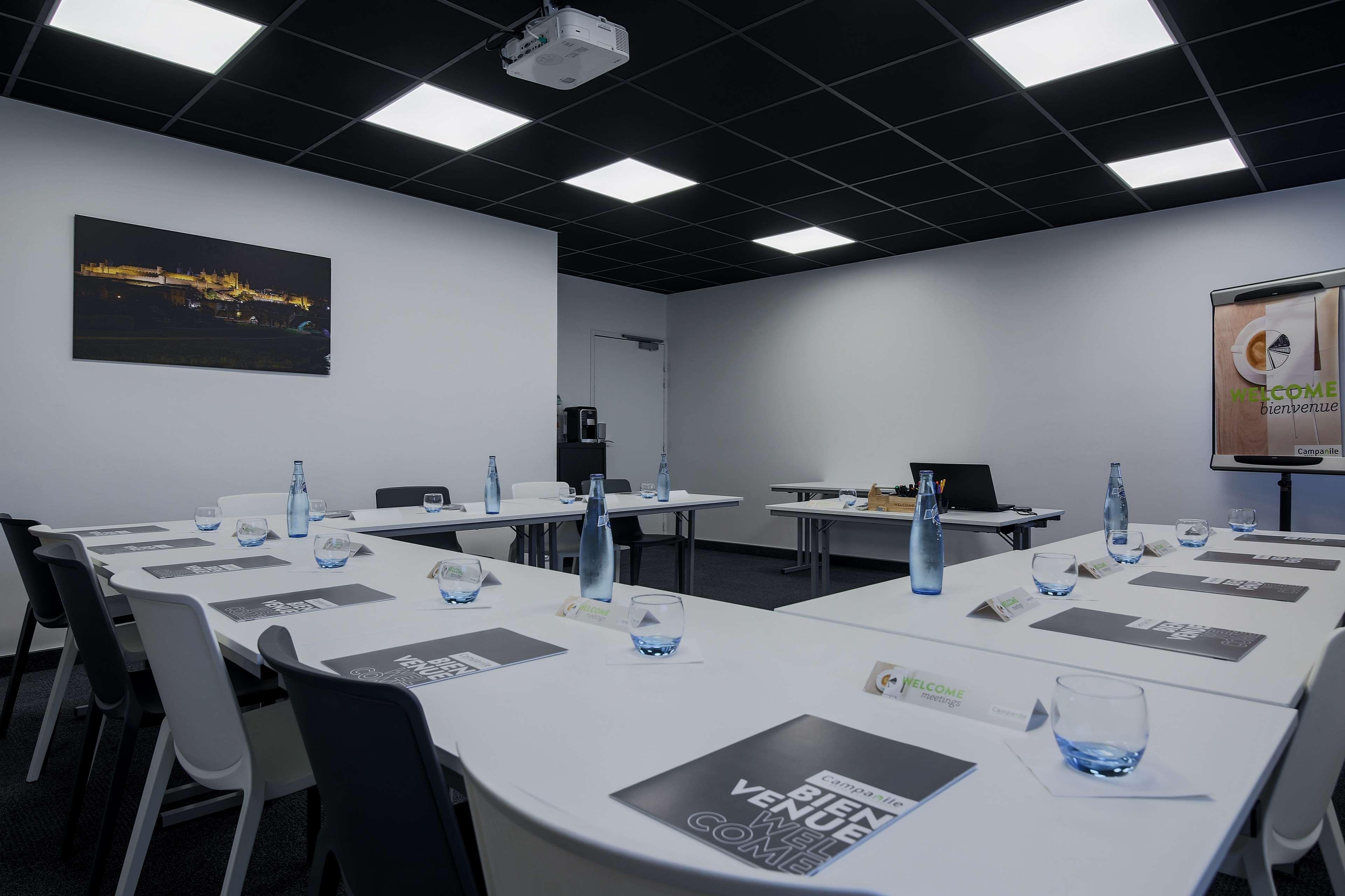 Campanile Carcassonne Est - La Cite Hotel Ngoại thất bức ảnh