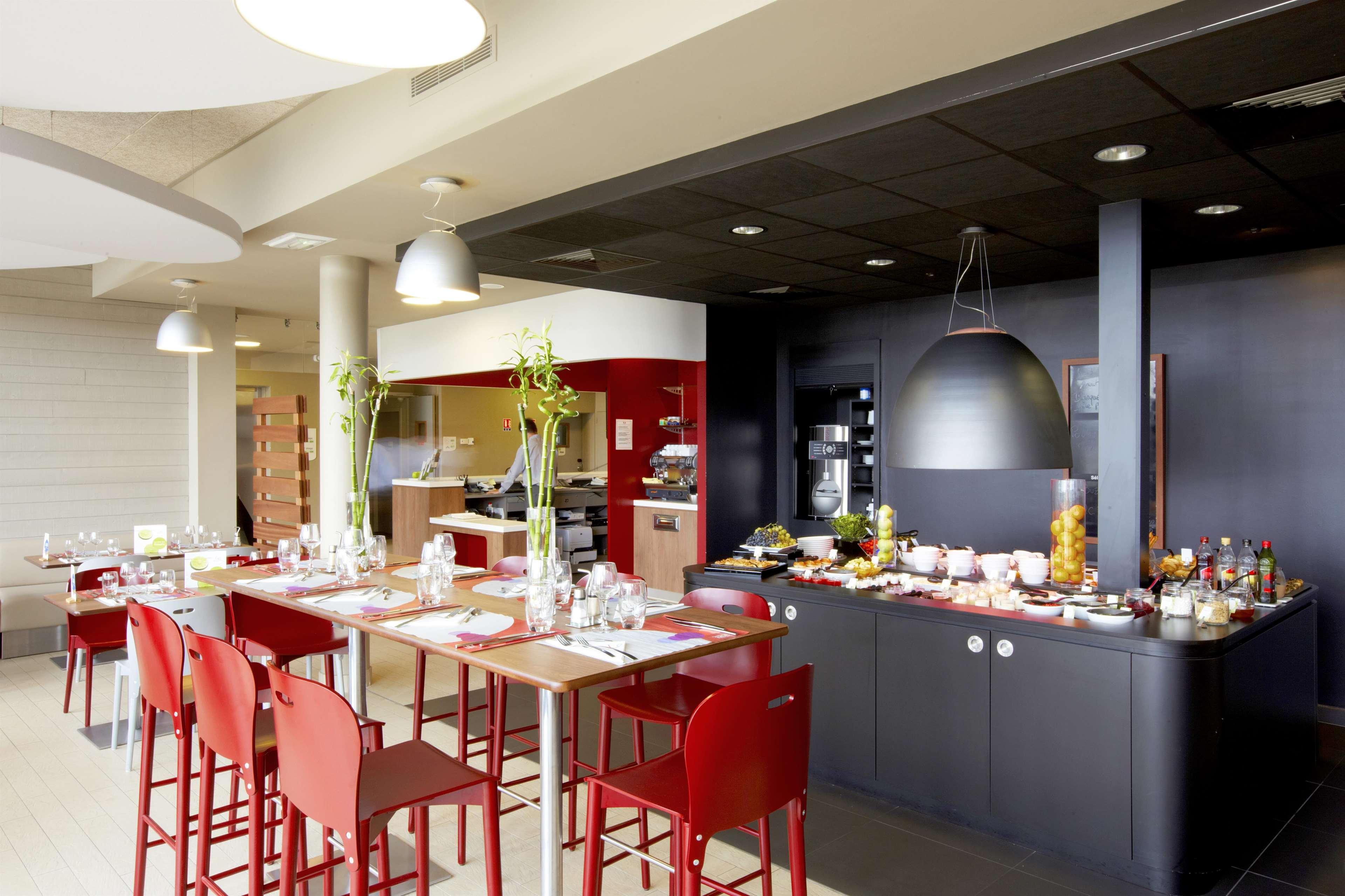 Campanile Carcassonne Est - La Cite Hotel Ngoại thất bức ảnh