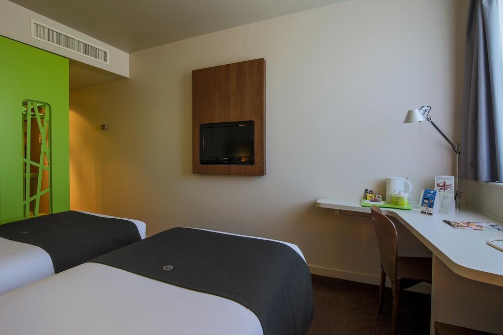 Campanile Carcassonne Est - La Cite Hotel Ngoại thất bức ảnh